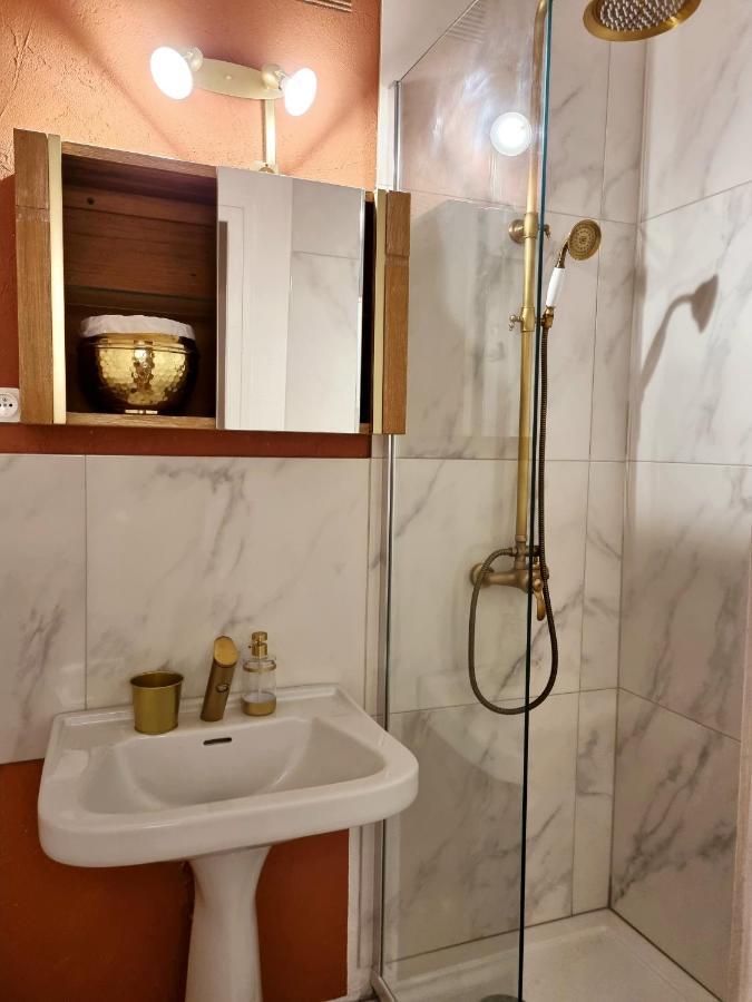 Studio Avec Superbe Vue 5Min A Pied Des Thermes Bagnoles de l'Orne Normandie 外观 照片