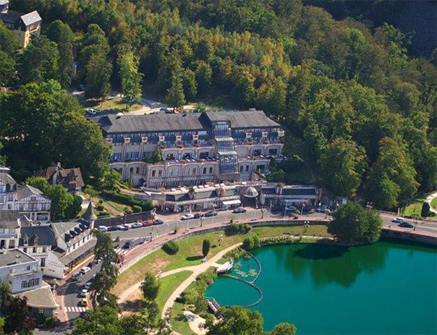 Studio Avec Superbe Vue 5Min A Pied Des Thermes Bagnoles de l'Orne Normandie 外观 照片
